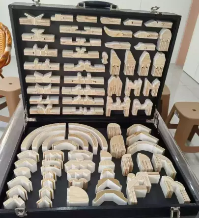 2026 UNPERIMED SOLID WOOD MOULDING FOR DOOR AND FURNITURE AND WHOLE PIECE DOOR FRAME